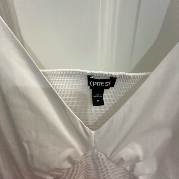 White flutter sleeve maxi-NEW W/OUT TAGS-Make me an offer - Picture 3 of 5